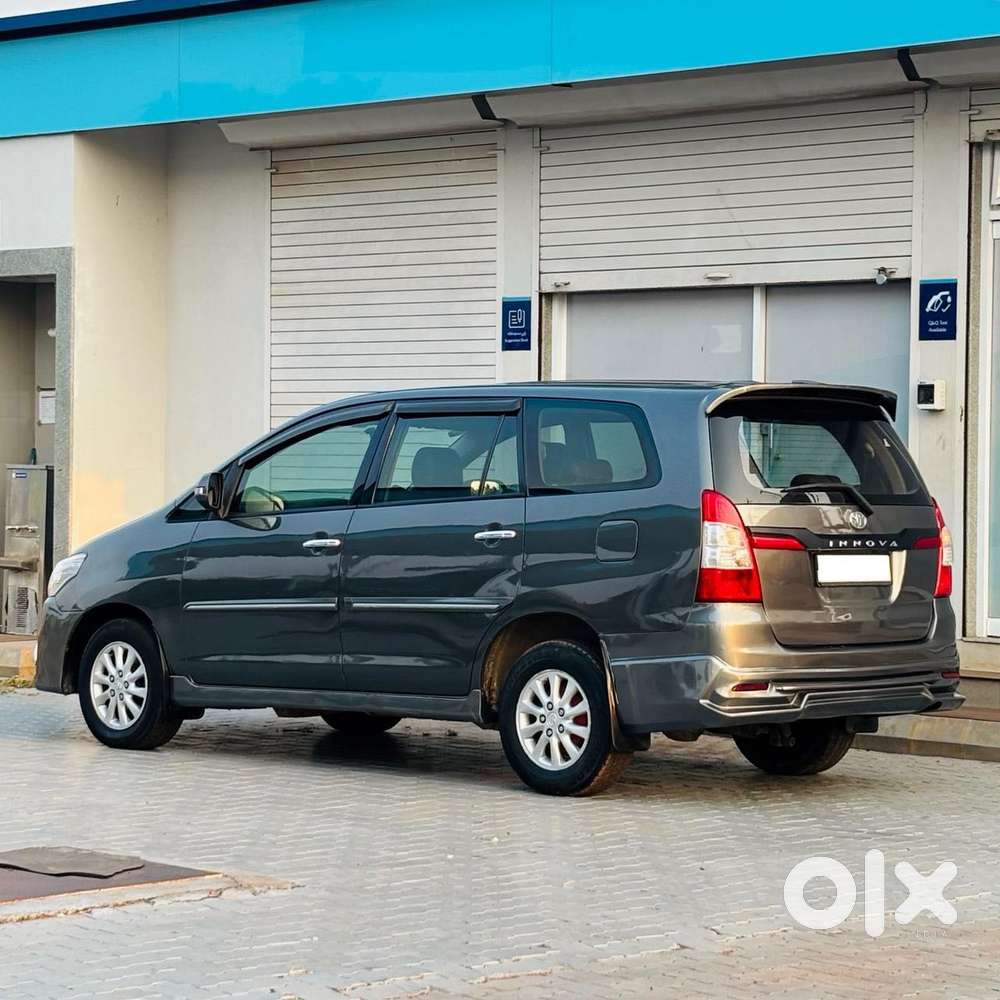 Toyota Innova 2.5 V 7 Str, 2012, Diesel