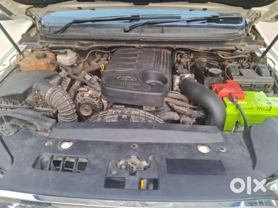 Ford Endeavour 3.2 Titanium At 4x4, 2017, Diesel