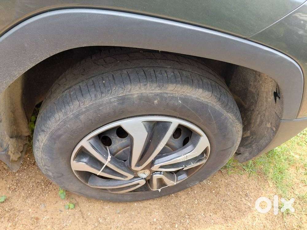 Tata Punch Pure, 2022, Petrol
