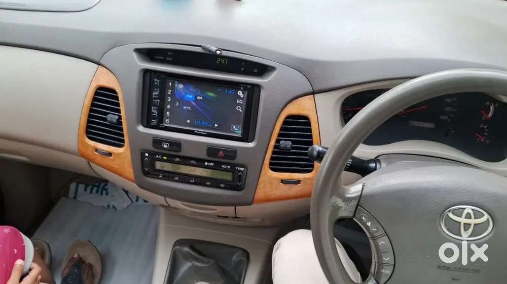 Toyota Innova 2011 Diesel Well Maintained
