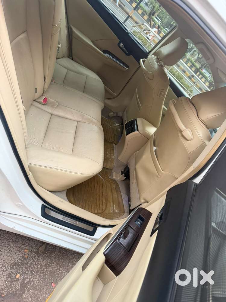 Toyota Camry Hybrid 2.5, 2015, Petrol