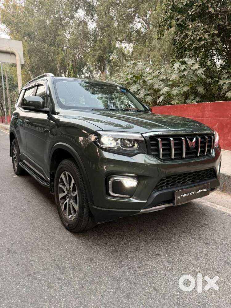 Mahindra Scorpio-n 2.0 Z8 L Petrol At 7 Str, 2022, Petrol
