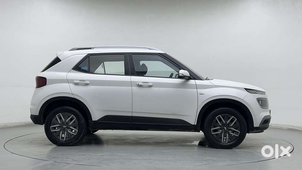 Hyundai Venue Sx Turbo, 2022, Petrol