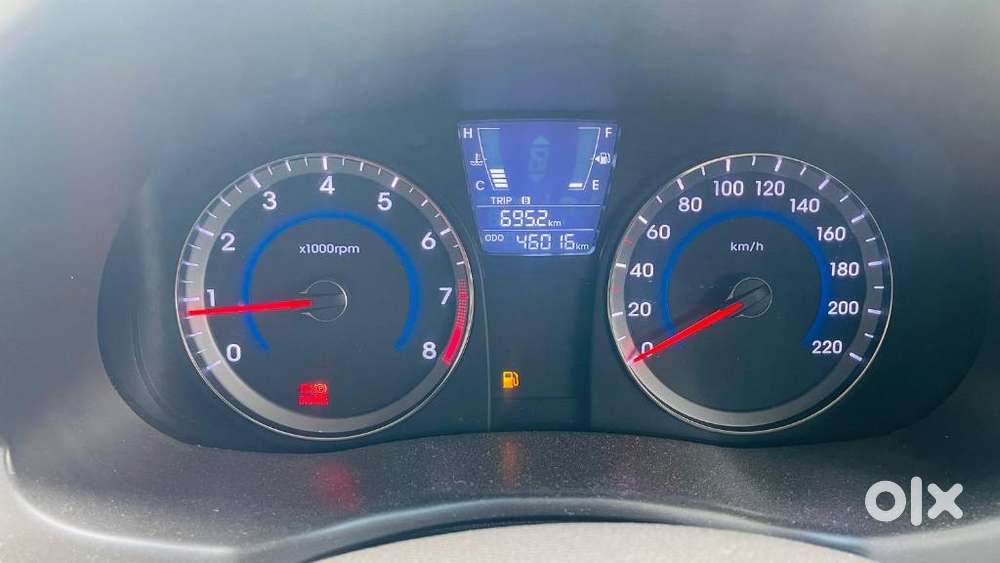 Hyundai Fluidic Verna 1.6 Vtvt Sx, 2017, Petrol