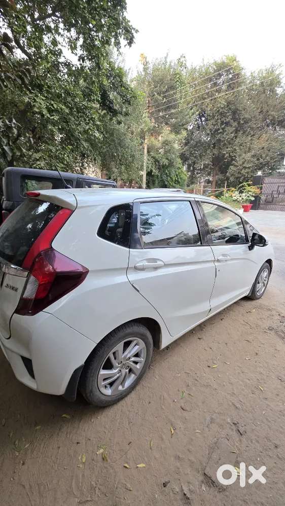 Honda Jazz 2017 In Perfect Condition With New Tyres Installed.