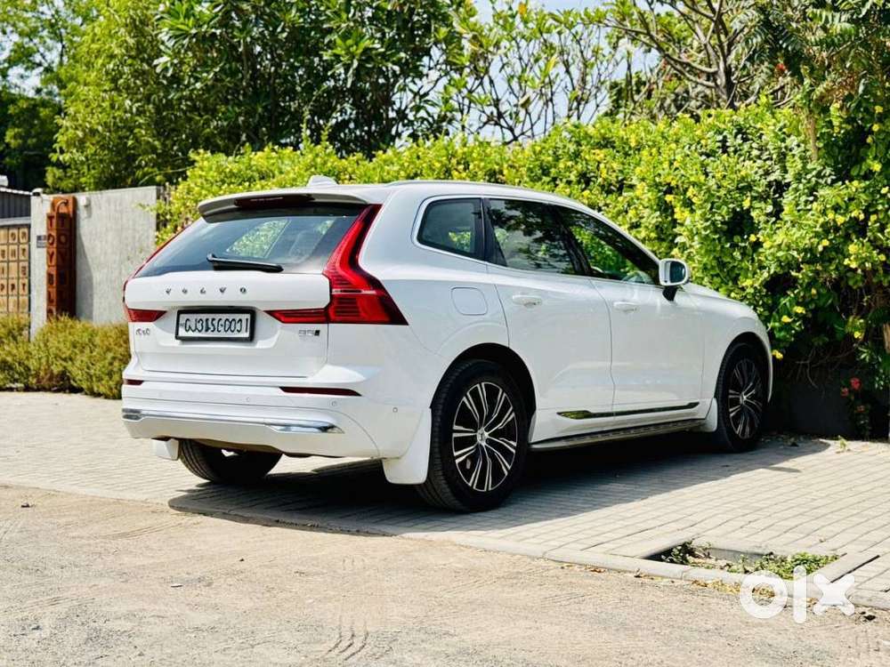 Volvo Xc60 D5 Awd Automatic, 2022, Petrol