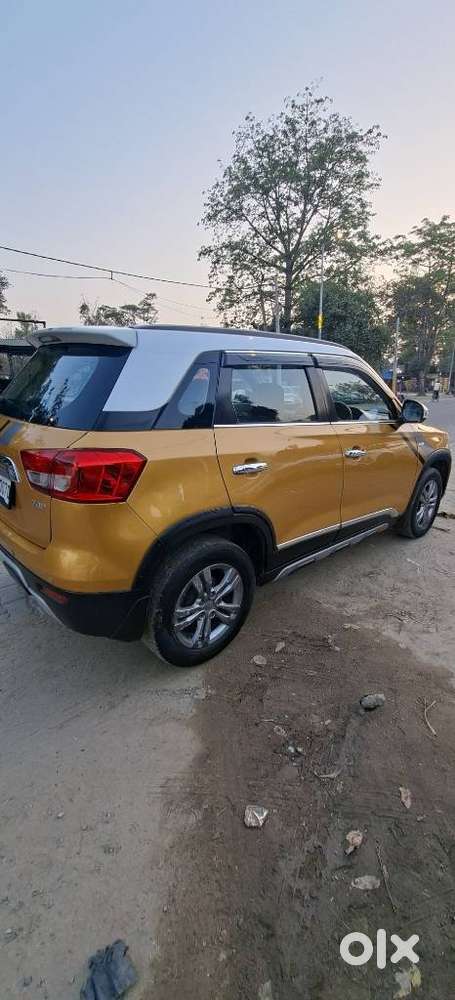 Maruti Suzuki Vitara Brezza Zdi Plus Dual Tone, 2017, Diesel