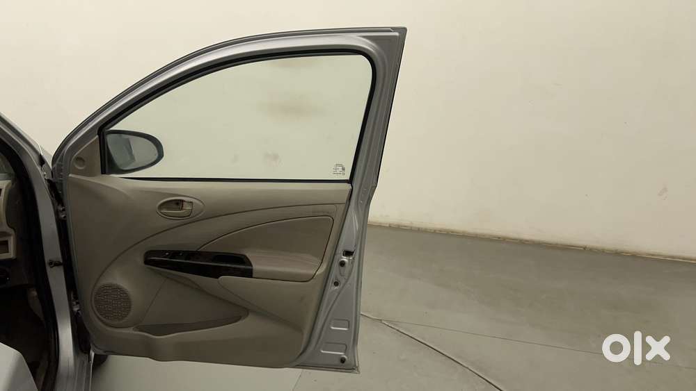 Toyota Etios 1.5 Vx, 2015, Petrol