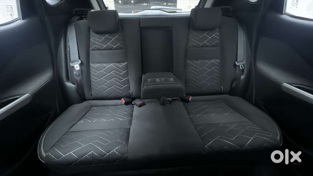 Nissan Magnite 1.0 Xv Premium Turbo Cvt, 2021, Petrol