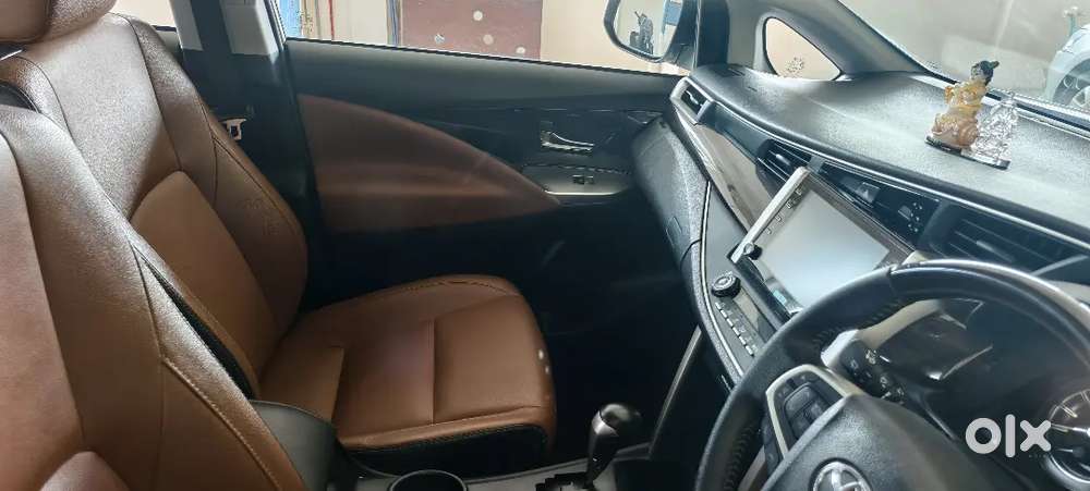 Toyota Innova Crysta 2022 Petrol 30000 Km Driven