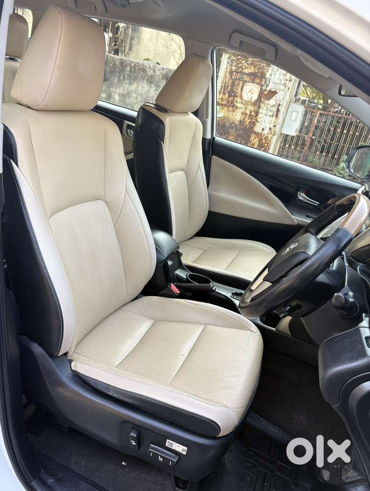 Toyota Innova Crysta 2.8z Automatic, 2019, Diesel