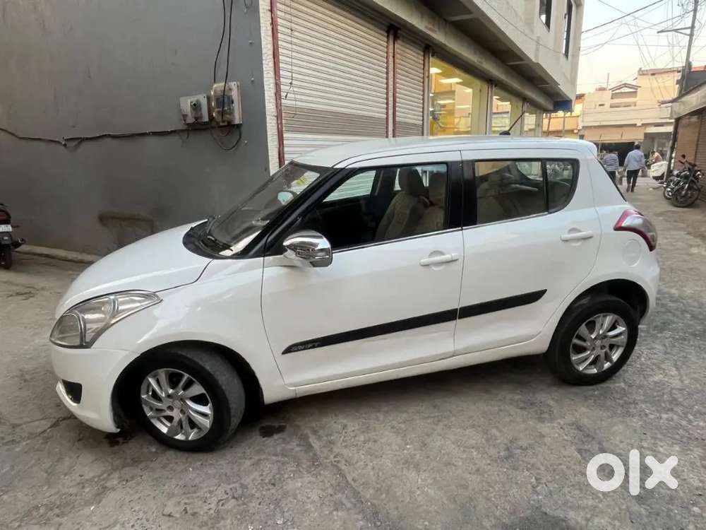 Maruti Suzuki Swift 2012