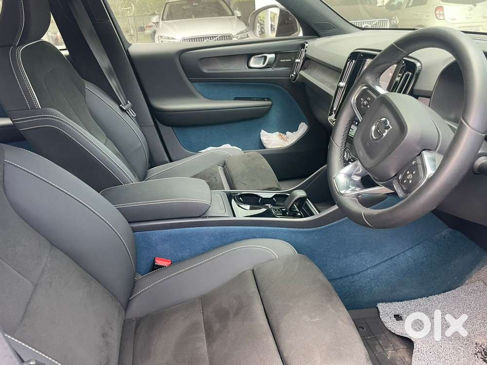 Volvo Xc40 Recharge(2023), Twin Motor(awd)