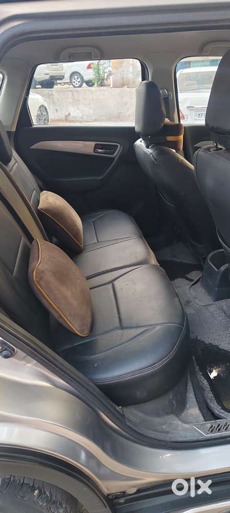 Maruti Suzuki Brezza Zdi+ Dual Tone, 2016, Diesel