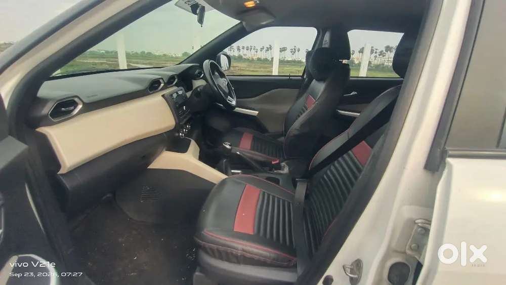 Nissan Magnite 1.0 Xv 2022 Petrol