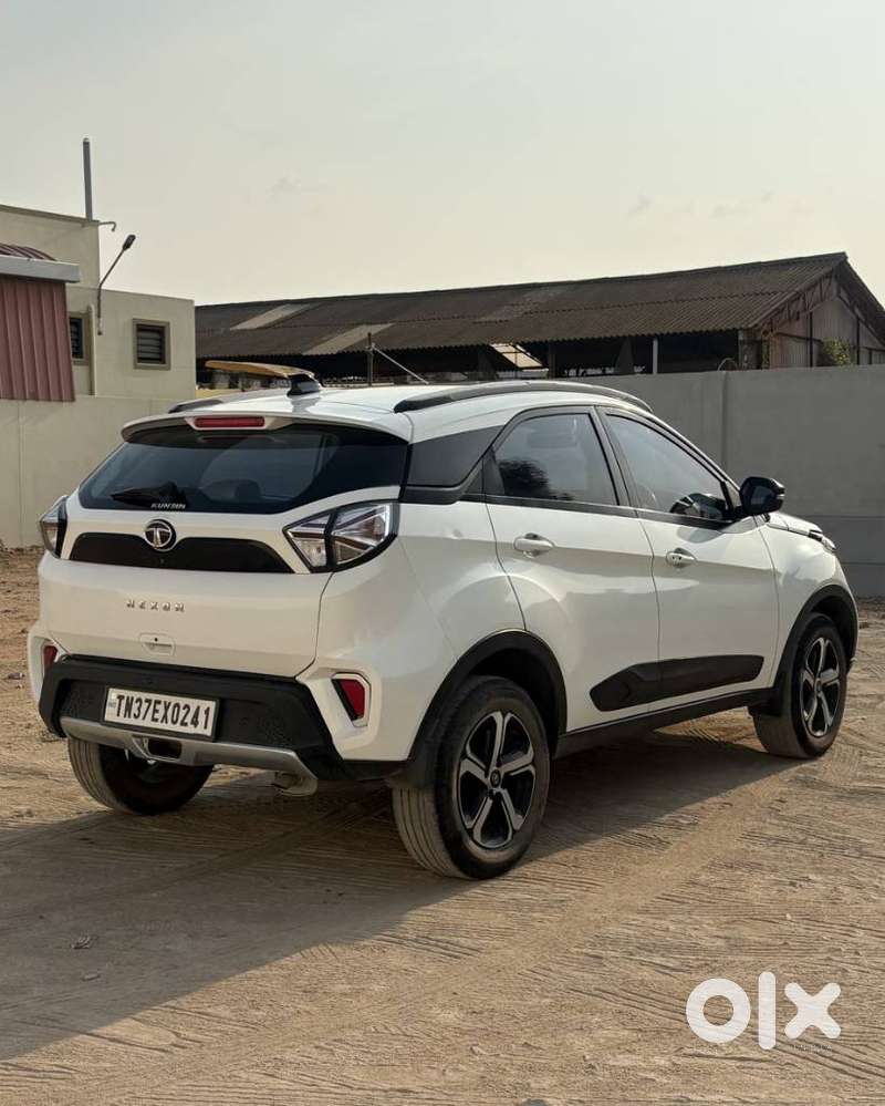 Tata Nexon 1.2 Revotron Xza Plus, 2022, Petrol