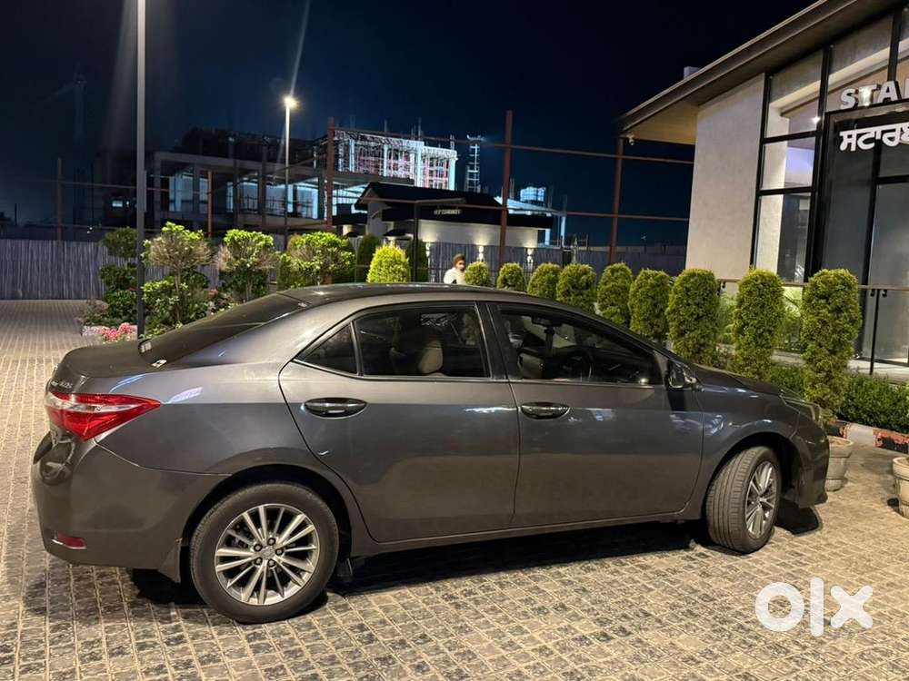 Toyota Corolla Altis 2014 Diesel Well Maintained