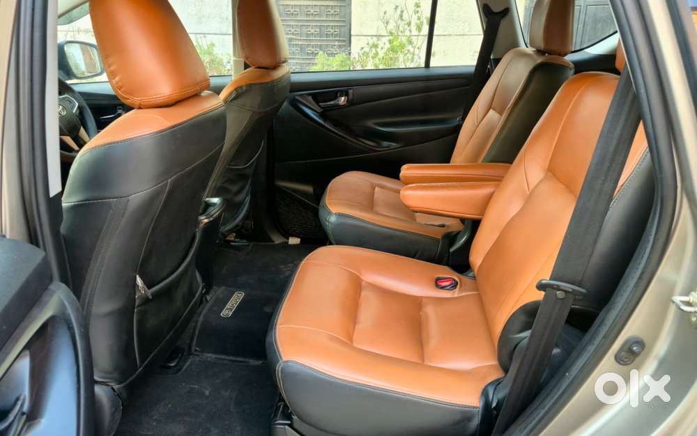 Toyota Innova Crysta 2.4 G Mt, 2019, Diesel