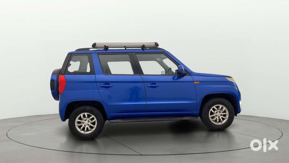 Mahindra Tuv 300 T8 Amt, 2015, Diesel