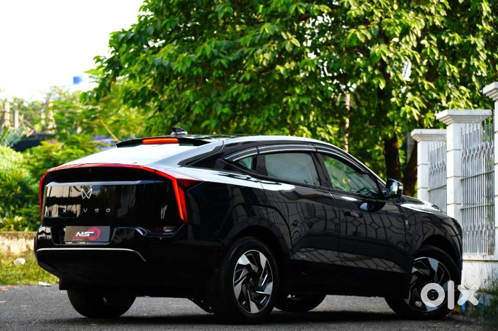 Mahindra Xev 9e Pack Three (top Model), 2025, Electric