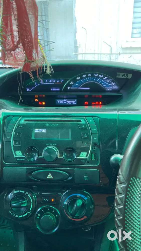 Etios Liva Top Model