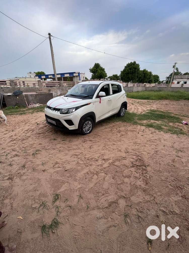 Mahindra Kuv 100 Model 2018 Year