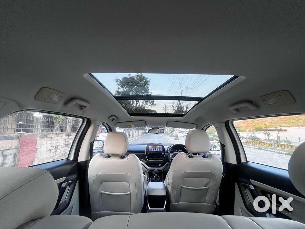 Tata Safari 2.0 Xz Plus Dark Edition, 2021, Diesel