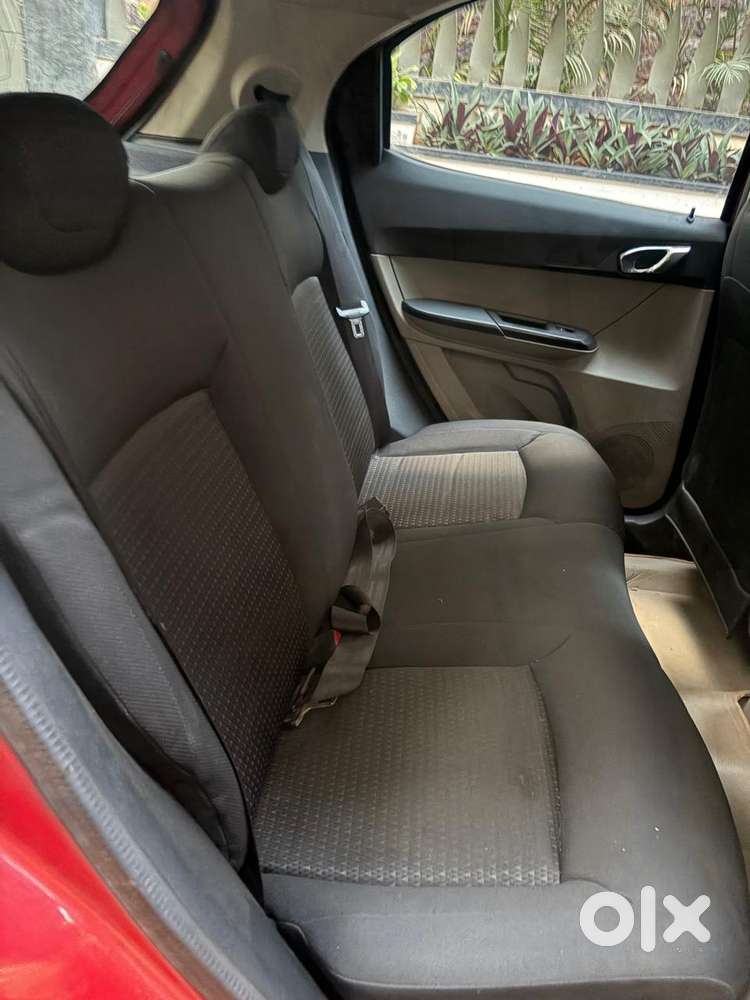 Tata Tiago Xz, 2016, Petrol