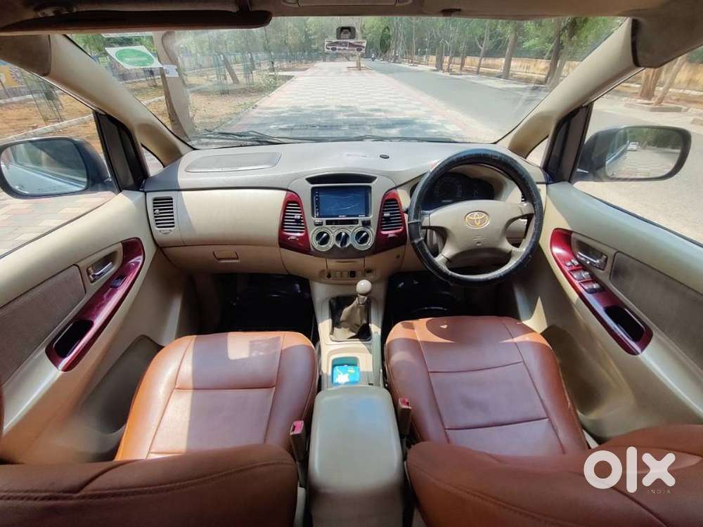 Toyota Innova 2.5 V 7 Str, 2007, Diesel