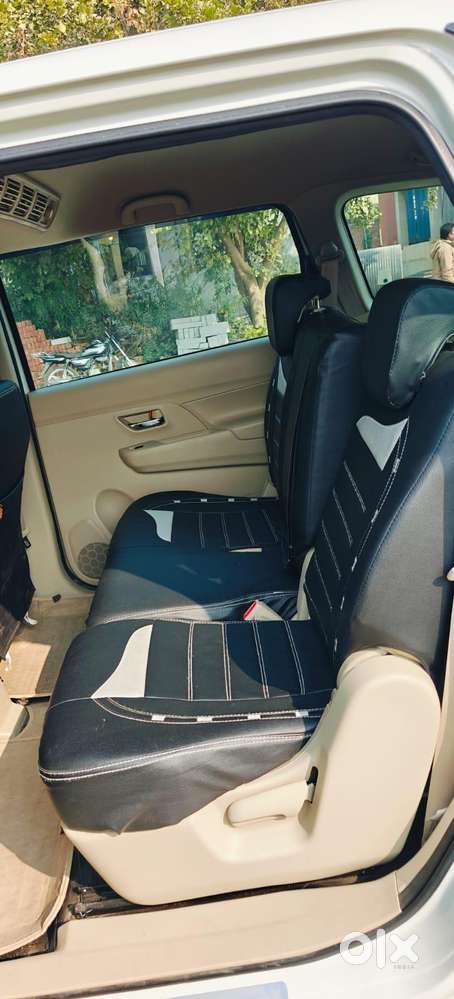 Maruti Suzuki Ertiga 2018-2022 1.4 Vxi Shvs, 2022, Petrol