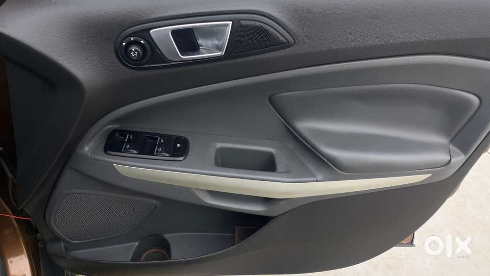 Ford Ecosport [2013-2015] 1.0 Ecoboost Titanium (o), 2015, Petrol