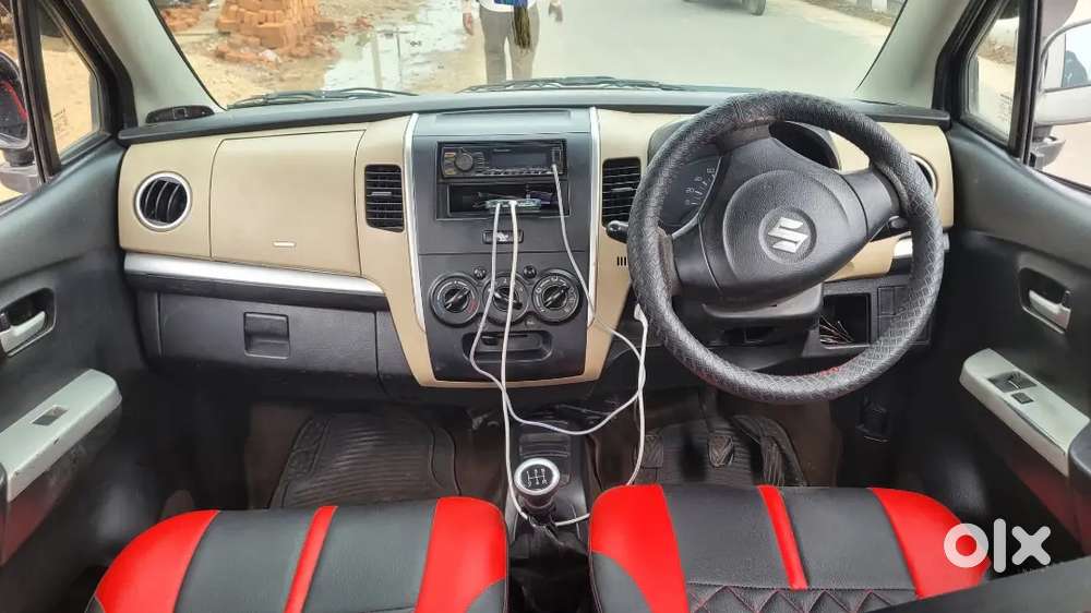 मारुति वैगन आर सीएनजी रुदौली घोसियाना