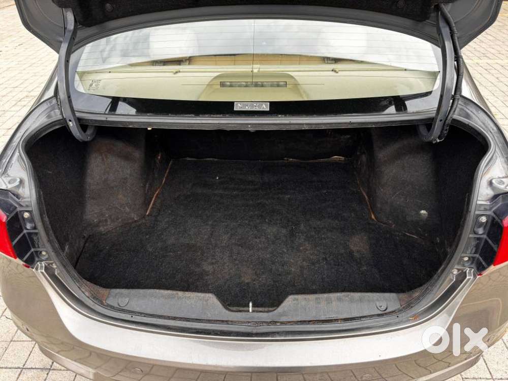 Maruti Suzuki Ciaz Smart Hybrid Alpha , 2019, Petrol