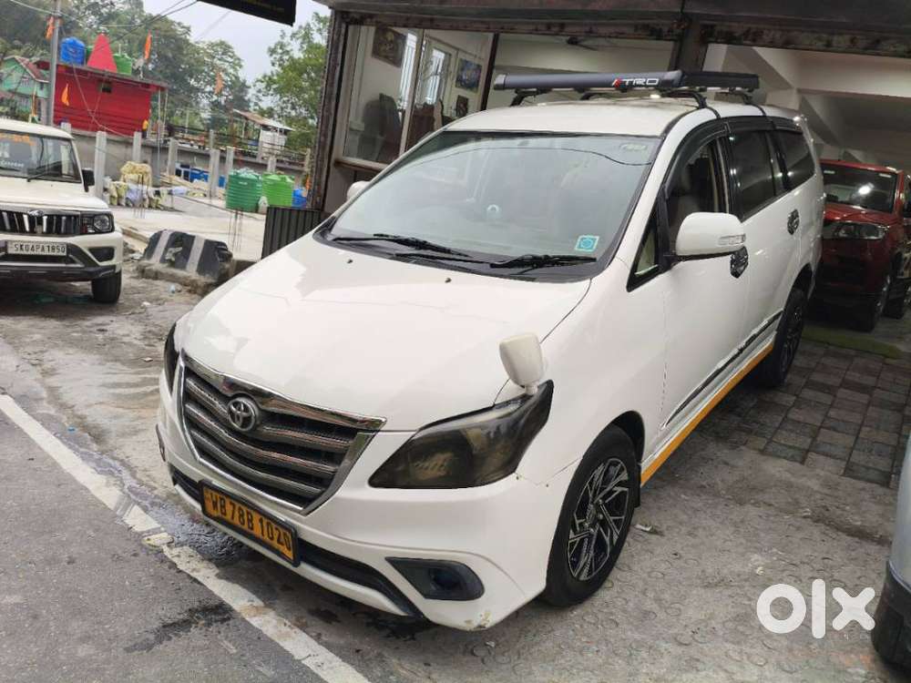 Toyota Innova 2.5 V 8 Str, 2014, Diesel