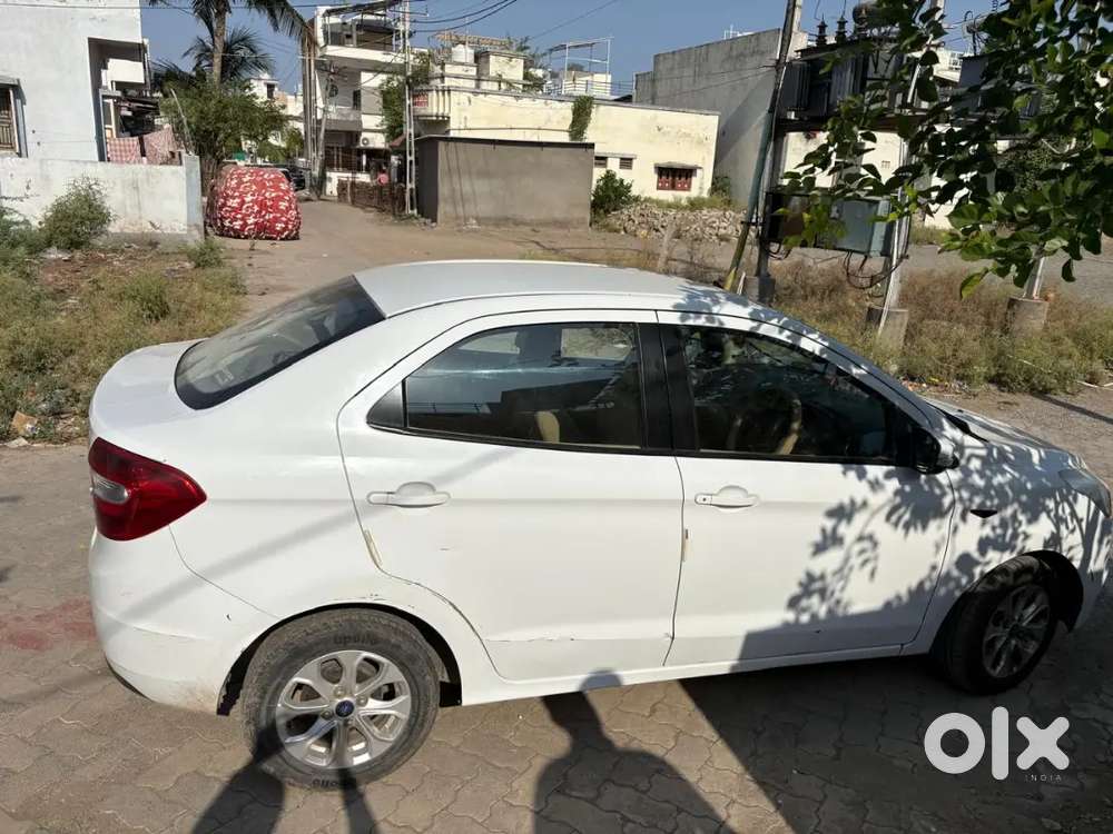 Government Servant Car