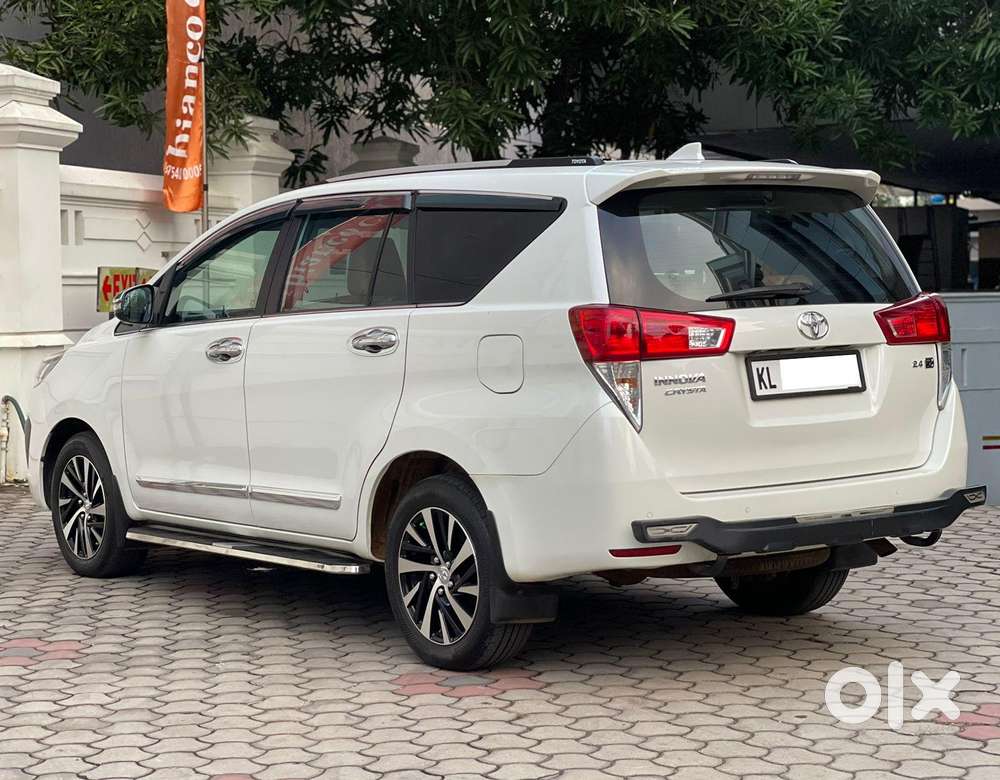 Toyota Innova Crysta 2.4 Z 7 Str, 2022, Diesel