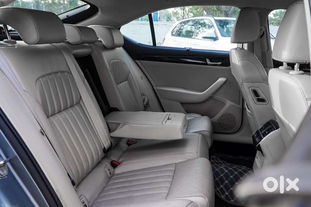 Skoda Superb L&k 2.0 Tdi At, 2018, Diesel