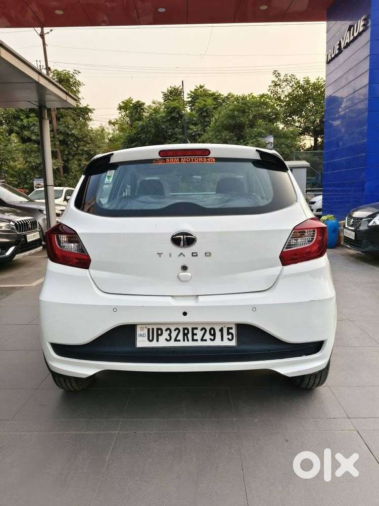 Tata Tiago 1.2 Revotron Xm, 2025, Petrol