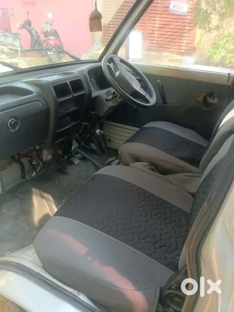 Maruti Suzuki Omni 2011