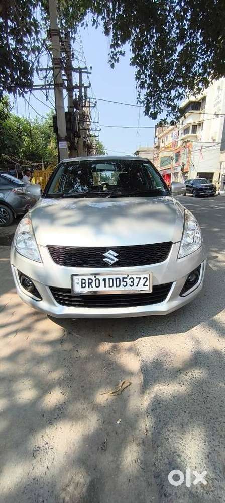 Maruti Suzuki Swift Vxi + Manual, 2017, Petrol