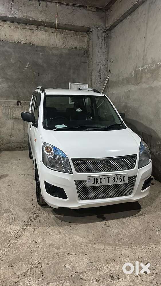 Maruti Suzuki Wagon R 2013 Petrol Well Maintained