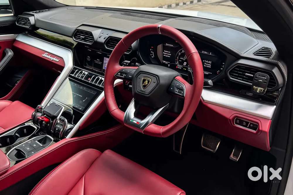 Lamborghini Urus S, 2024, Petrol