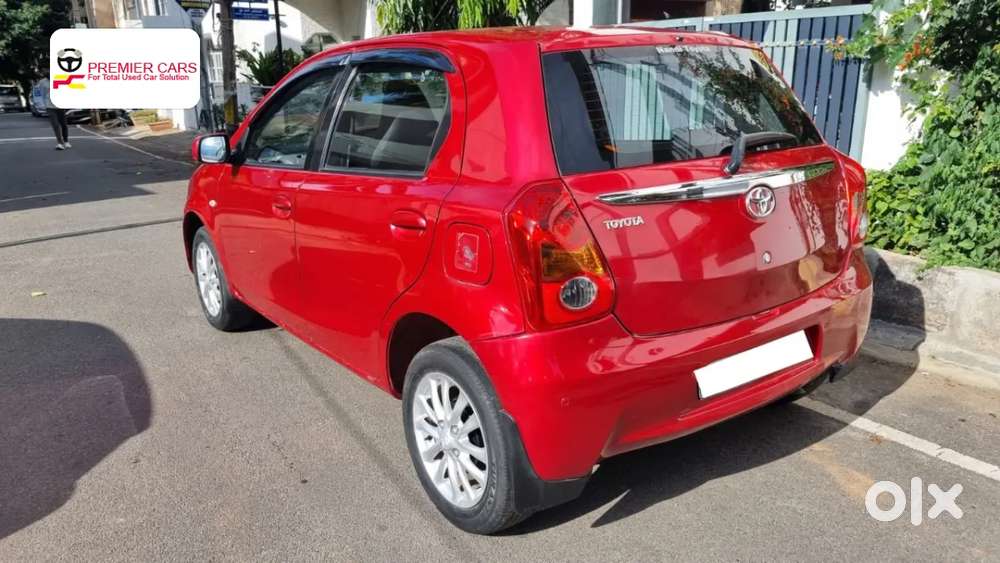 Toyota Etios Liva V, 2011, Petrol