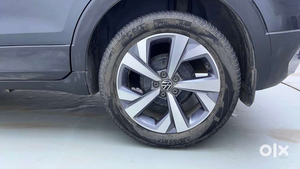 Volkswagen Taigun Topline 1.0 Tsi At (electric Seats), 2022, Petrol