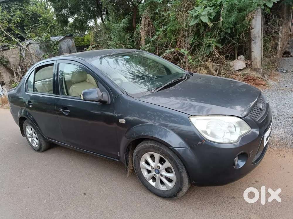 Ford Fiesta Classic 2012 Variant