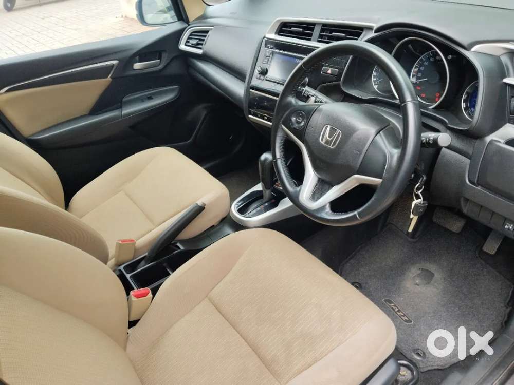 Honda Jazz V Cvt, 2016, Petrol