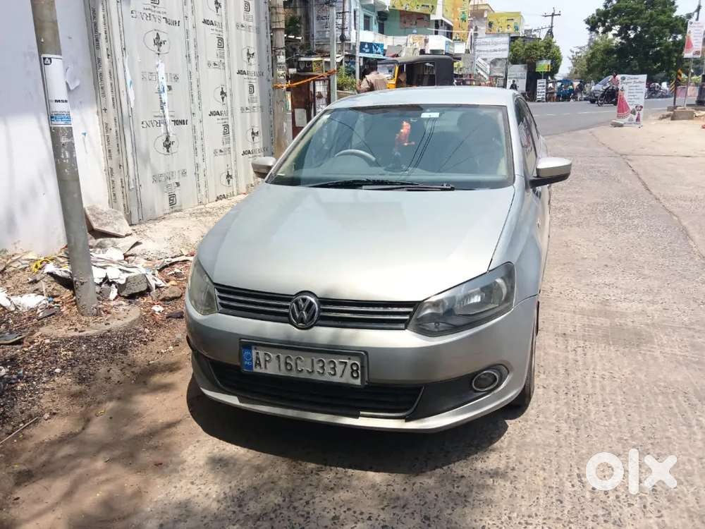 Volkswagen Vento Highline 2013