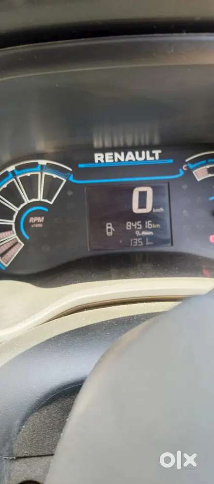 Renault Triber 19 Cng & Hybrids 8000 Km Driven