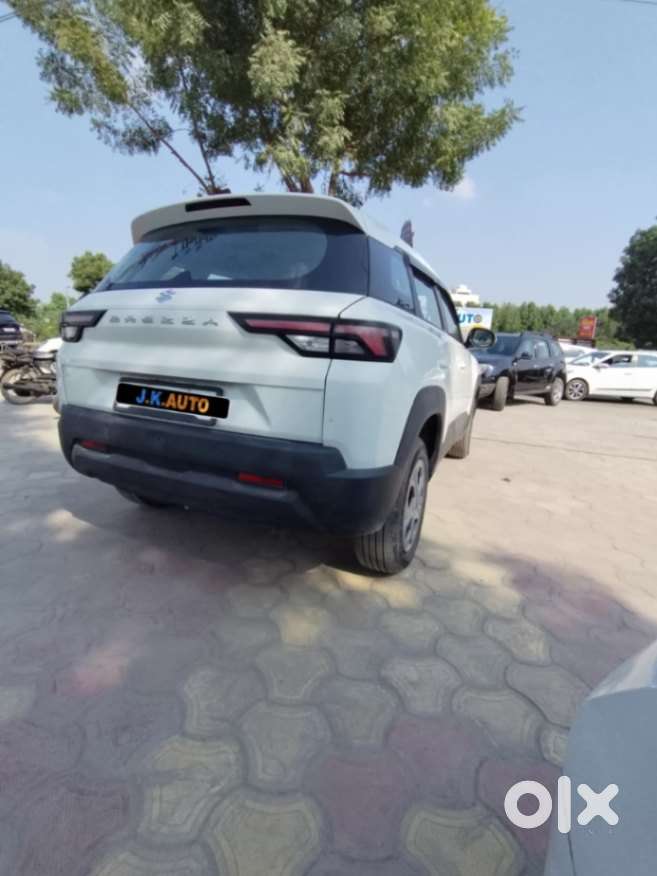 Maruti Suzuki Brezza 1.5 Lxi Cng, 2023, Petrol