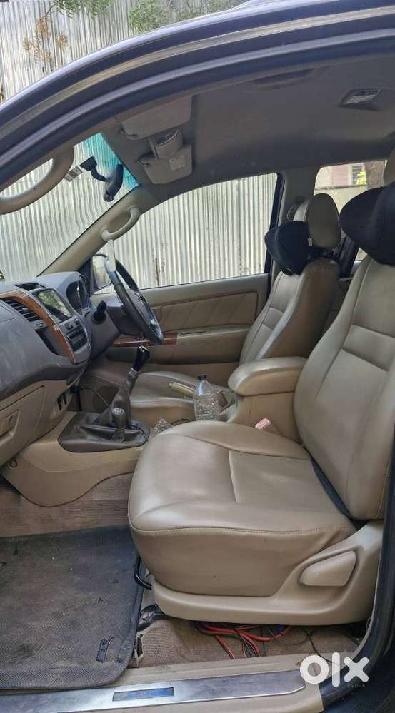 Toyota Fortuner 3.0 4x4 Manual, 2010, Diesel